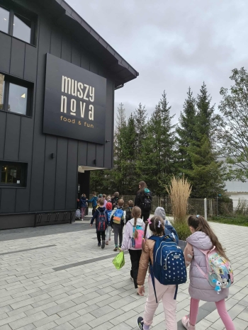 1ed7d453-6532-45e0-8820-8f03f6571210