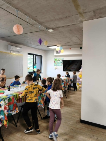 13fc934d-a84f-4f64-a0c8-7caf703e5cc9