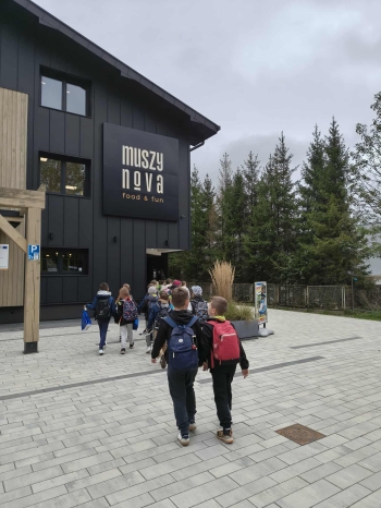 947ac1f6-5031-47b2-91b2-88fa14e346cd