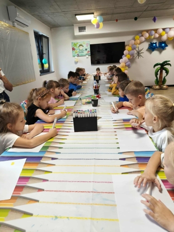 b76c426d-d754-4c48-b3aa-f117a596c5b7