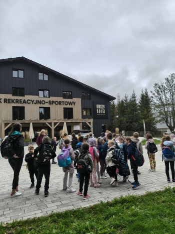 f663bf43-9414-4156-a864-ef12541b5ff3