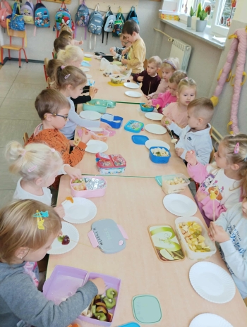 9dca243a-ae1e-4d60-b039-0ab37fd44262