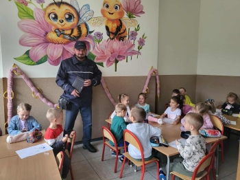 87a8019c-3d3d-4d85-b150-a97eb9373bf5