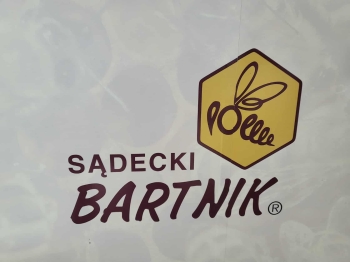 8d399793-81d7-4c84-8dda-10692c713947