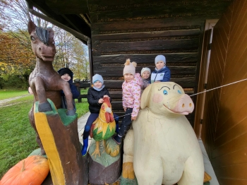 97e5a9b5-1228-4bcf-9cf8-8baf187d1cc7