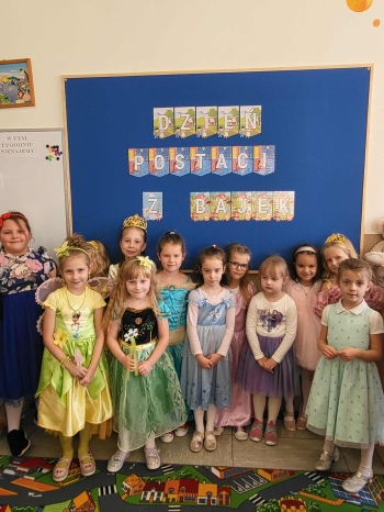 f0ecdb25-4a88-49b2-9cf1-f23ffde09253