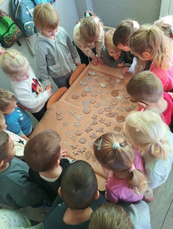 2ae0790c-d354-4f1c-858a-387383abf8ee