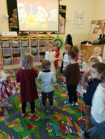 0f708b69-72d5-413b-8387-423e051098ec