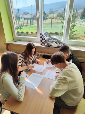 491fd840-fcbf-4f8a-9e9e-bfcf383d9fa0