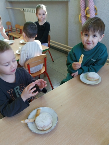 1286800b-9d97-413e-82d7-d748258590ff