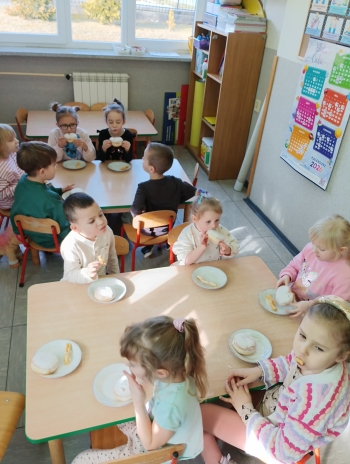 88827289-f678-4780-a08d-150f81285c98