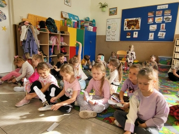 c97242ce-6634-4443-bdad-30da3f14d2f0