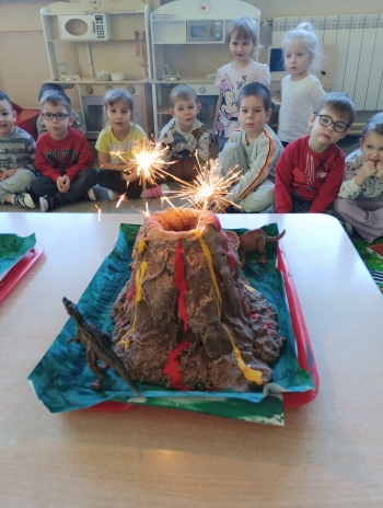 f1793d8a-5c57-42e5-b127-9a9c74c84b07