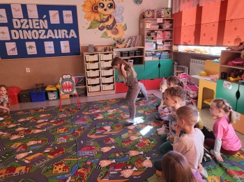 f3acd9d6-56a4-440d-a649-bad21677510c