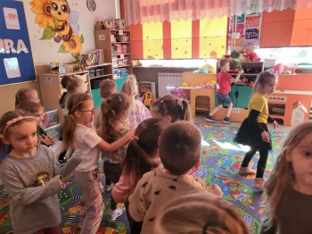 8ed33d32-5198-4368-b681-7ccd44782d16