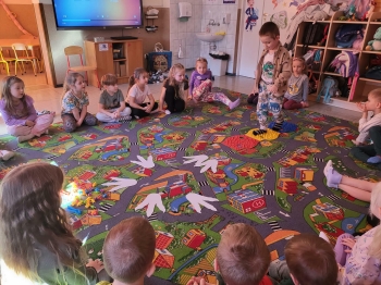 4cc750cb-d98f-4e8b-8992-86321553504c