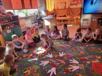 2876677e-17fd-437f-90c8-fff563d3c290