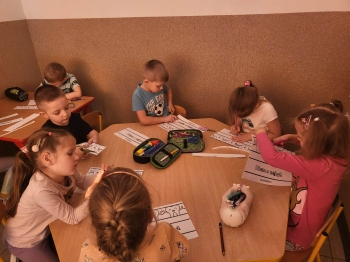 21bc6e30-efa6-4f8c-b204-0f6969f2c69e