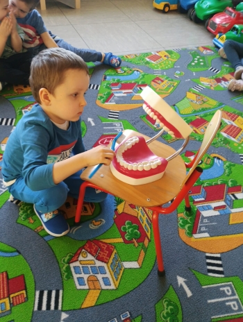 a01f6daa-f4be-4bb7-9c28-d2890f0c8598