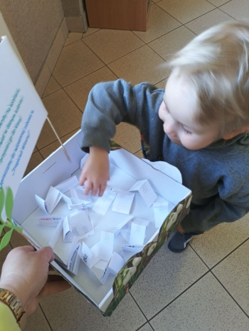 d5e73102-b3d9-4ae8-a8a4-a77d55fdaff1