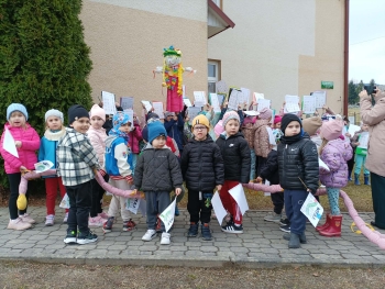 da53e6d9-1736-4f9d-adf6-ce36094e7c93