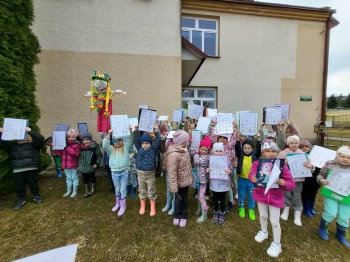 984d9c3b-256b-4e8c-bee3-4d7463ca03bb