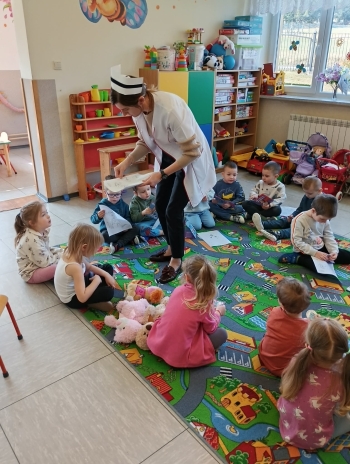 dae5035c-adc0-4fbc-8792-cbbcfe0e01d0