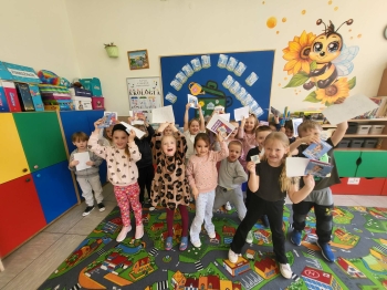 949841df-9d8f-42fe-8031-00bf0a8d3b17