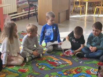 22dc4b57-1af5-4b75-a935-6486911a3e9c