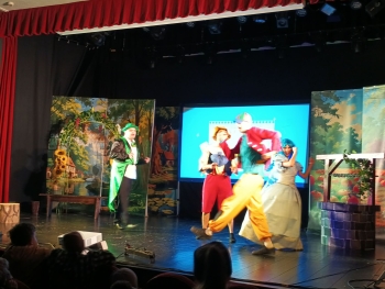 b9d27ad9-57bc-412e-bffd-f47178a3f413