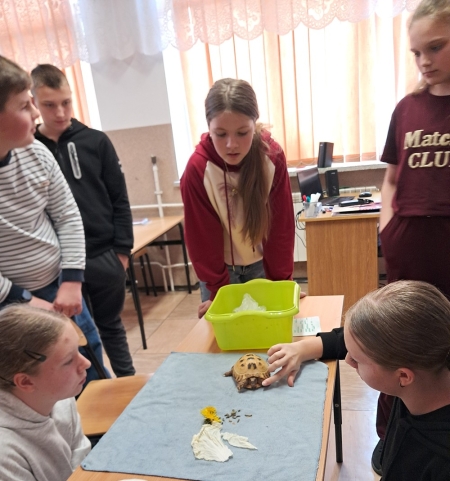 Żywa lekcja biologii w naszej szkole